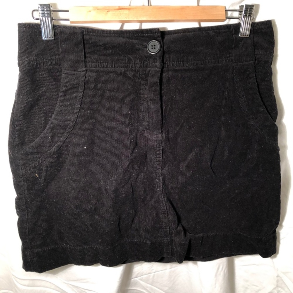 H&M black corduroy skirt